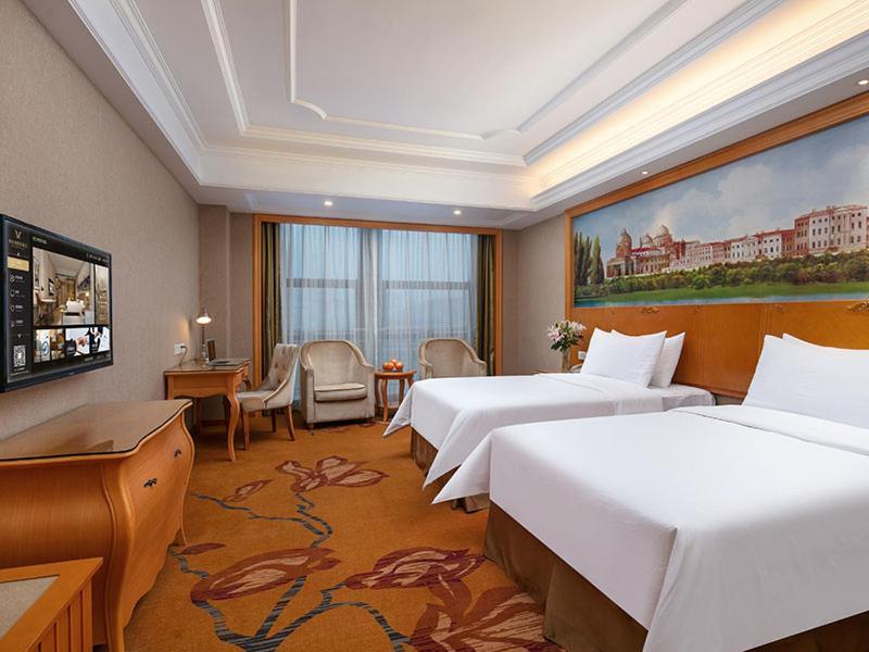 Vienna International Hotel Jiujiang Shili Street المظهر الخارجي الصورة