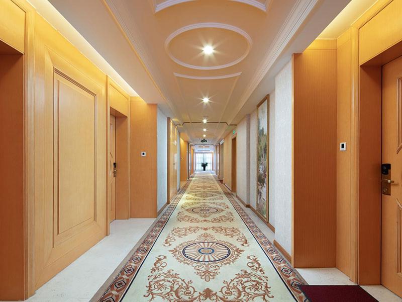 Vienna International Hotel Jiujiang Shili Street المظهر الخارجي الصورة